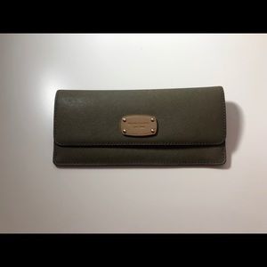 Michael Kors wallet
